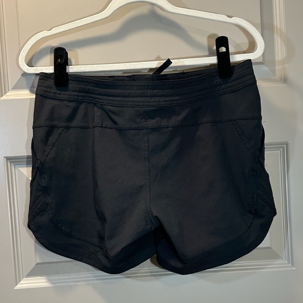 PrAna Ebelie Water-Friendly Black Shorts, Women’s S - NWT - Picture 2 of 3